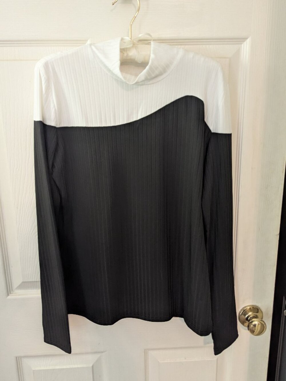 3/$15 Lightly ribbed